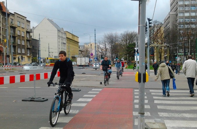 Przyciski Na Przejazdach Rowerowych Nielegalne Transport Publiczny