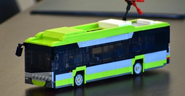 Piła: Umowa na 7 autobusów elektrycznych. W tle wodorowe