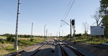 Zaczyna się budowa przystanków kolejowych przy trasie z Częstochowy do Chorzewa-Siemkowic