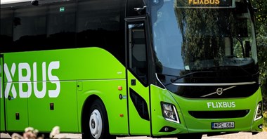 FlixBus: najlepsze podróże w "posezonie". Kalendarz rezerwacji otwarty na cały 2025 rok.  