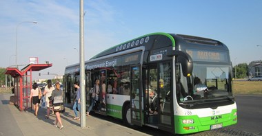 Białystok przebuduje 27 zatok autobusowych