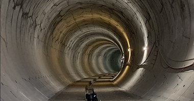 Tunel w Łodzi: Pod ziemią rośnie przystanek Łódź Polesie