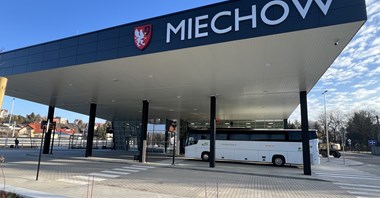 Miechów uruchomił nowy dworzec integrując różne rodzaje transportu