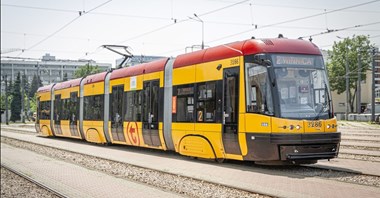 Tramwaje Warszawskie. Swingi w naprawach głównych. Zmienią czoło?